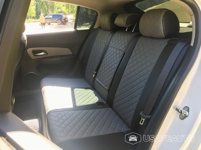 Установка чехлов Автопилот на Chevrolet Cruze