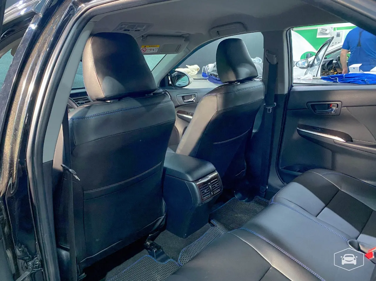 Чехлы Интер и Toyota Camry 50