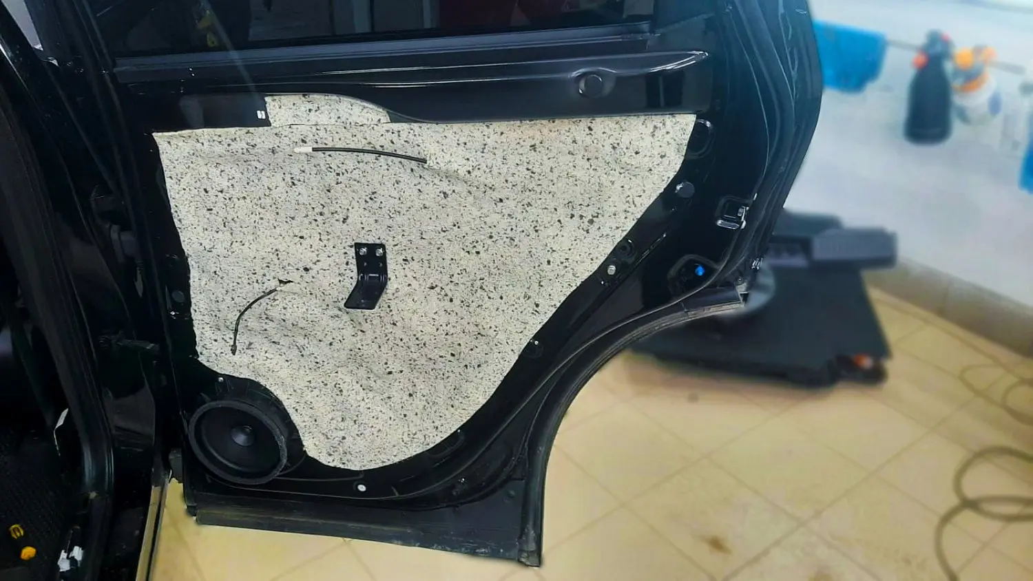 Услуга шумоизоляции автомобиля