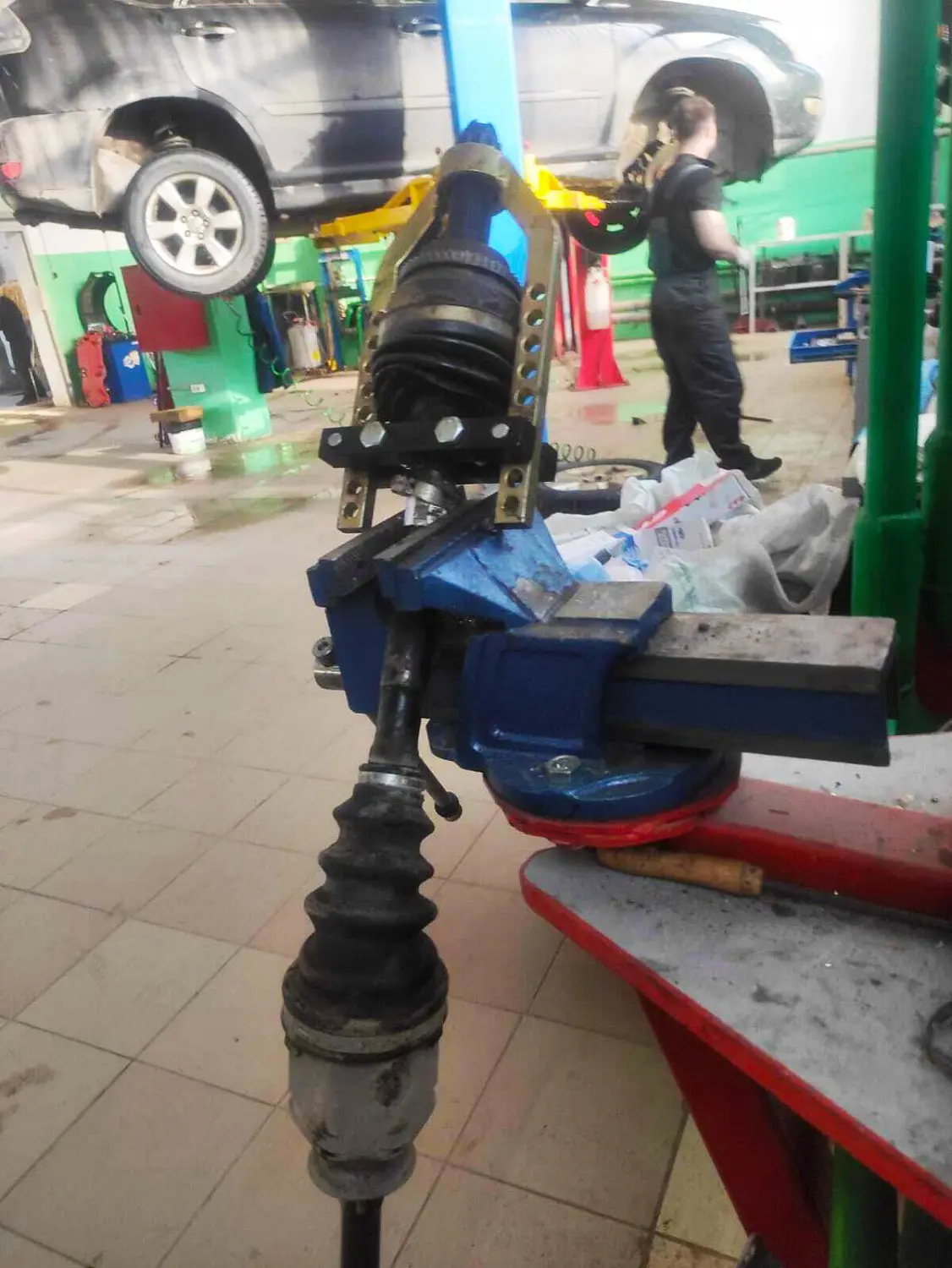 Замена шруса на Lexus RX350