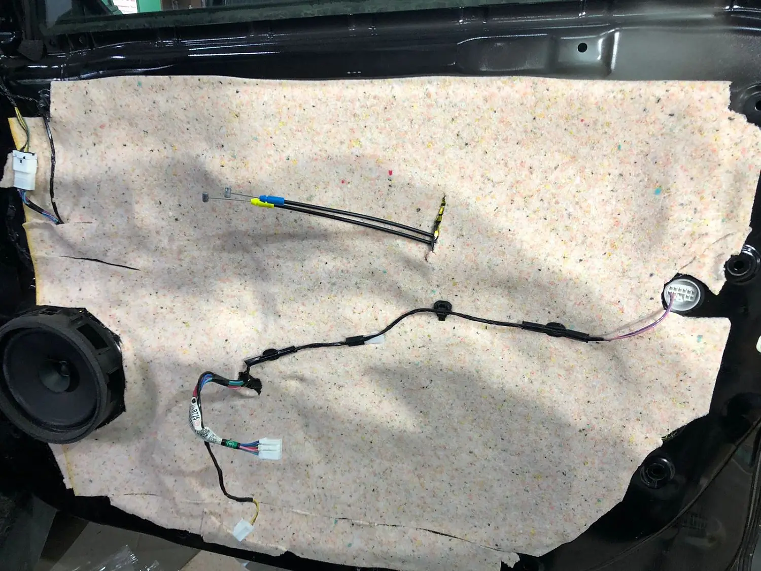 Полная шумоизоляция Mitsubishi ASX