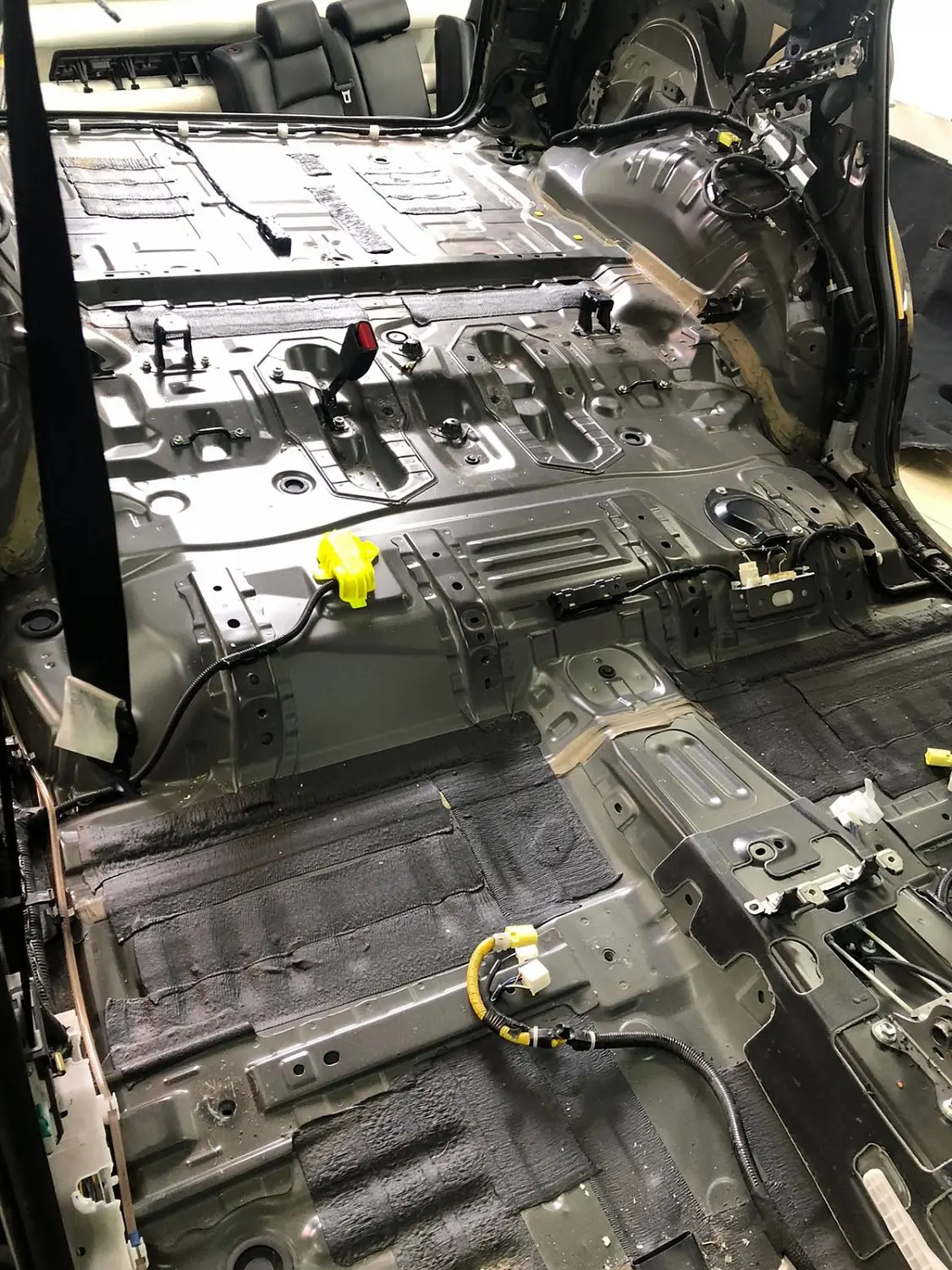 Шумоизоляция Toyota Land Cruiser