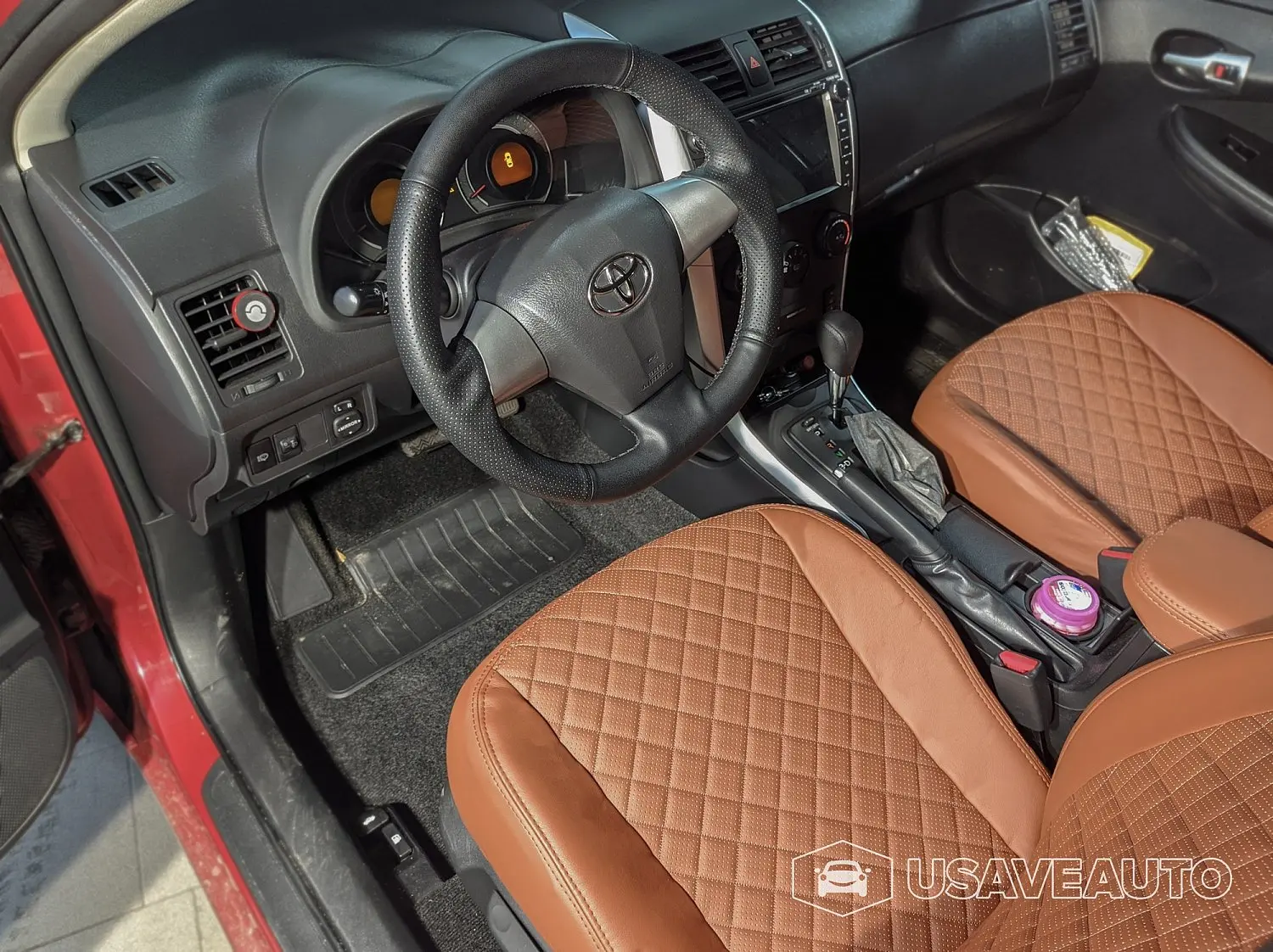 Установка чехлов Автопилот на Toyota Corola 150