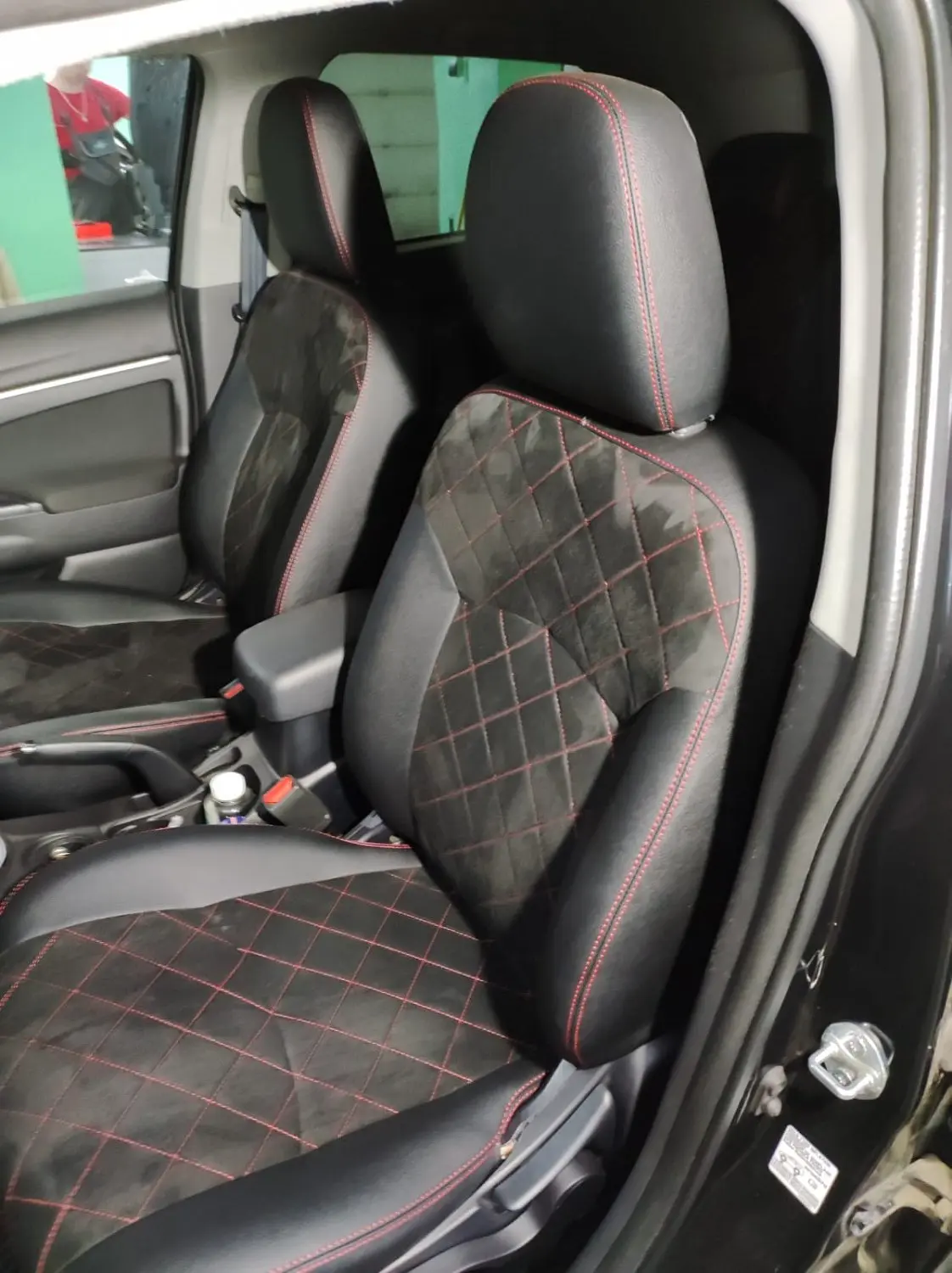 Чехлы ИНТЕР на Mitsubishi ASX