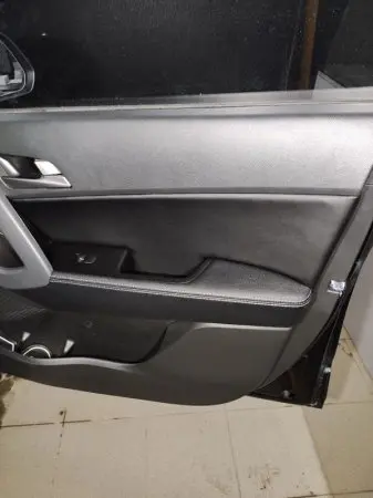 INTER Чехлы каркасные AUDI A3 Sedan 2012- Седан