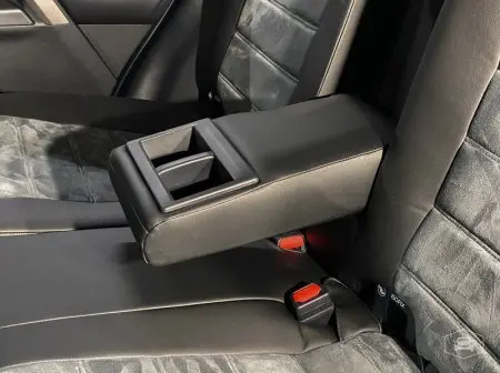 INTER Чехлы каркасные Mitsubishi Pajero 3 1999-2006  Внедорожник