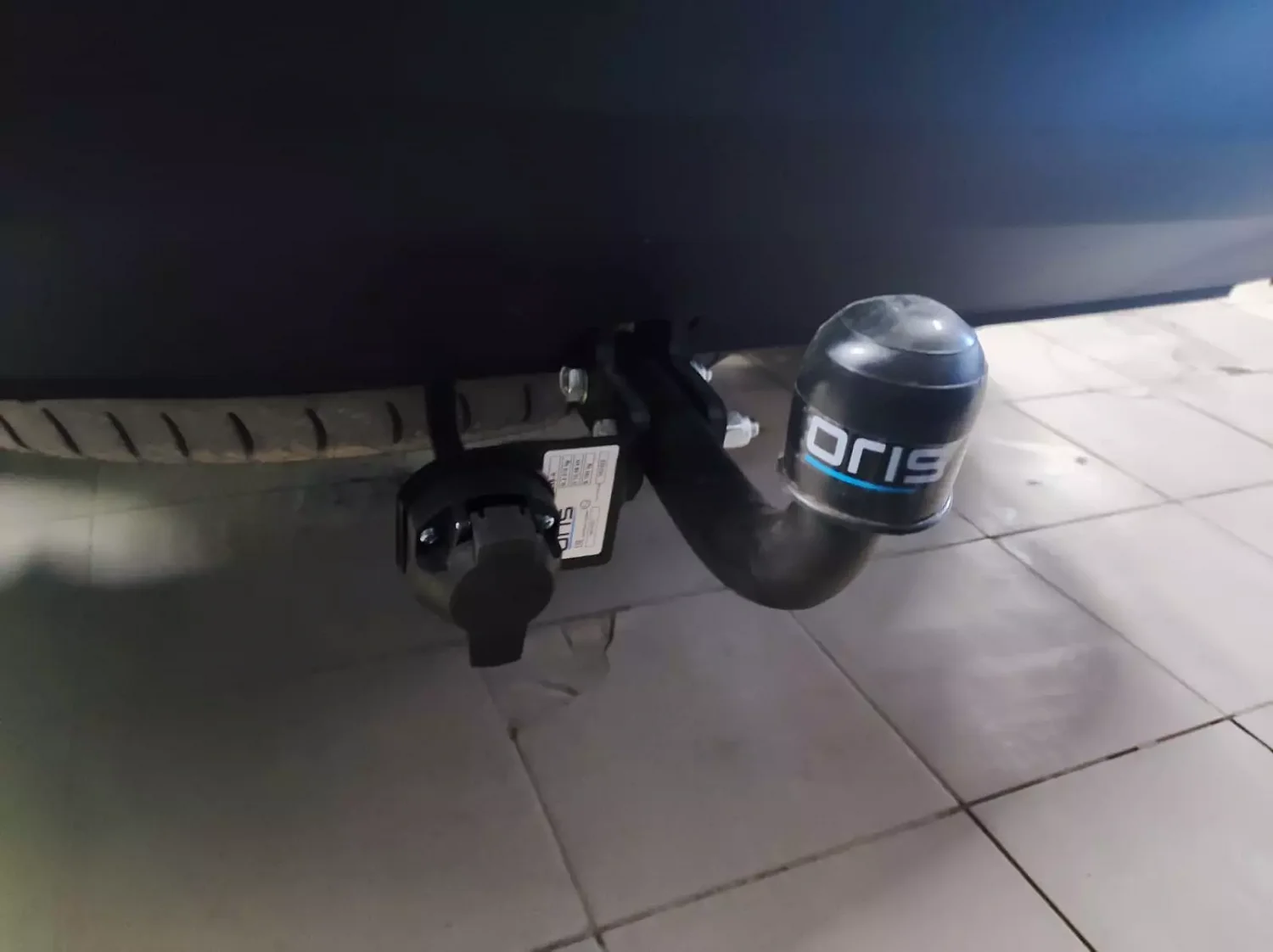 Установка фаркопа на Kia Sorento от компании Oris